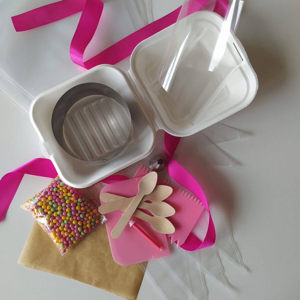 Zestaw DIY do tortu bento "Happy Bento To You - Różowy" - akcesoria, ozdoby, mini kurs video